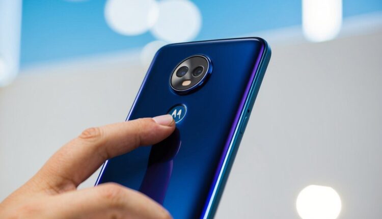 Onde fica a impressão digital do Moto G54?