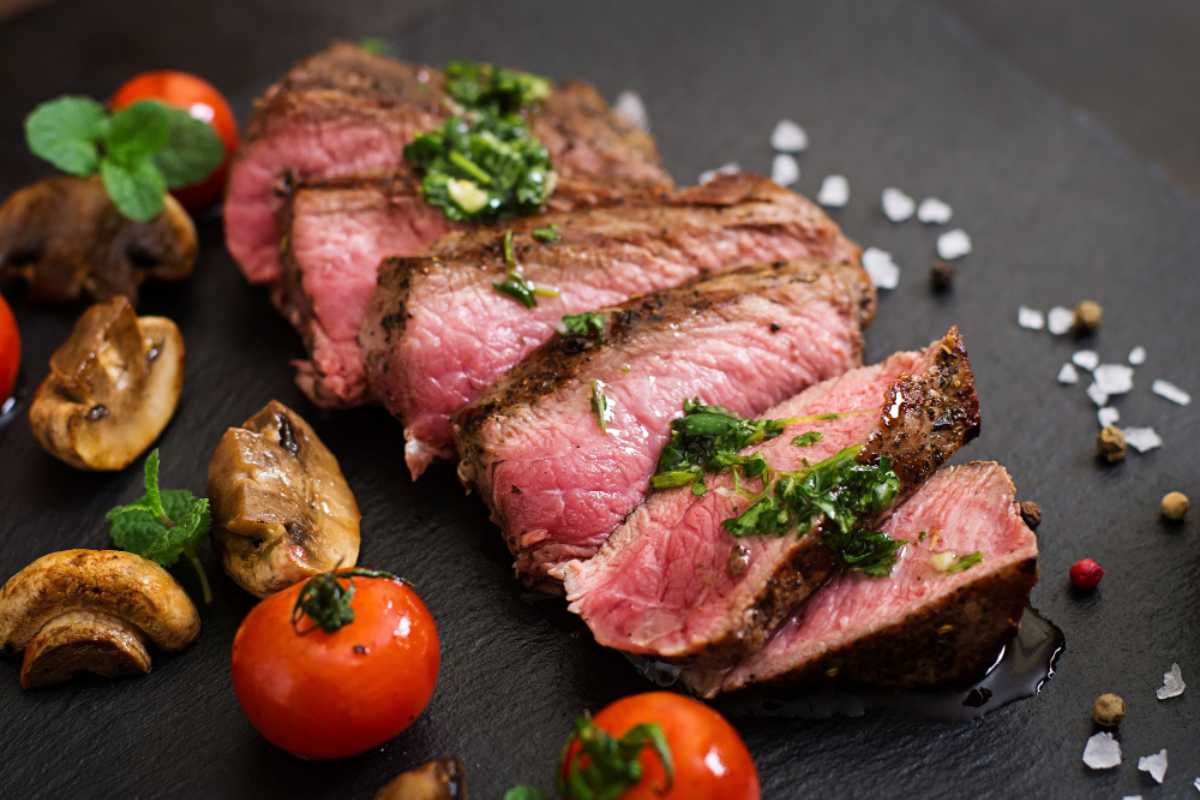 Guia de Temperatura de Carnes no Churrasco: Tabela Completa