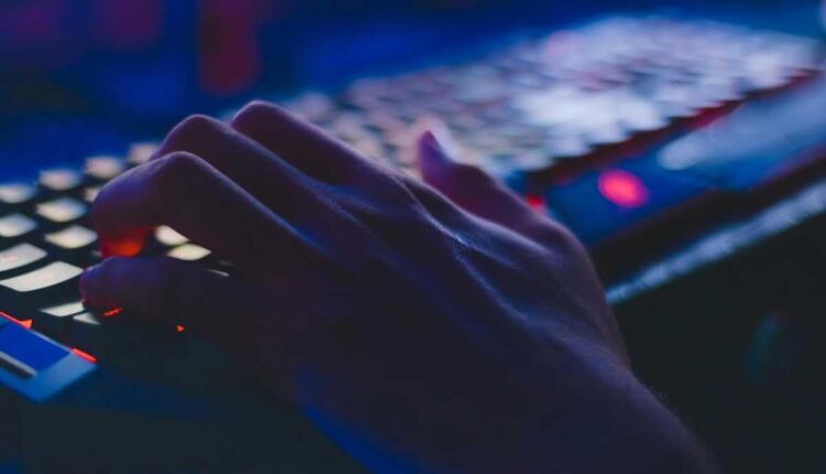 Jogos que Viraram Esporte: O Crescimento das Competições de e-Sports Baseadas em Jogos de Azar