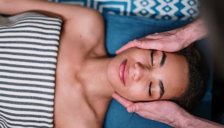 Demanda por saúde e bem-estar no estado de SP favorece massagistas em Campinas