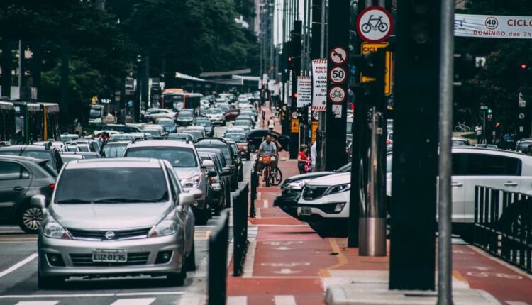 Como consultar multas pela placa: guia para motoristas