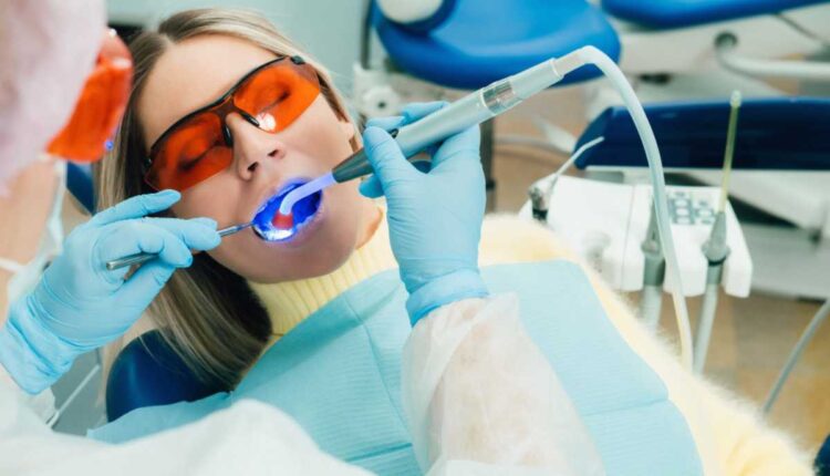 Cuidados Pós-Clareamento: Como Manter os Dentes Brancos por Mais Tempo