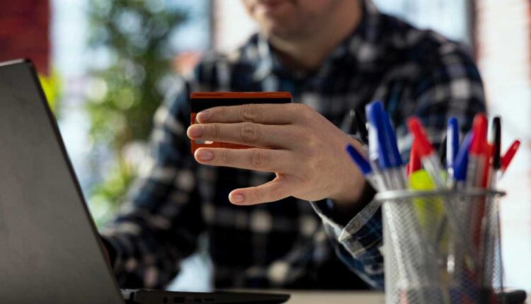 Taxas de gateway de pagamento: o que está embutido e como isso afeta a margem do lojista