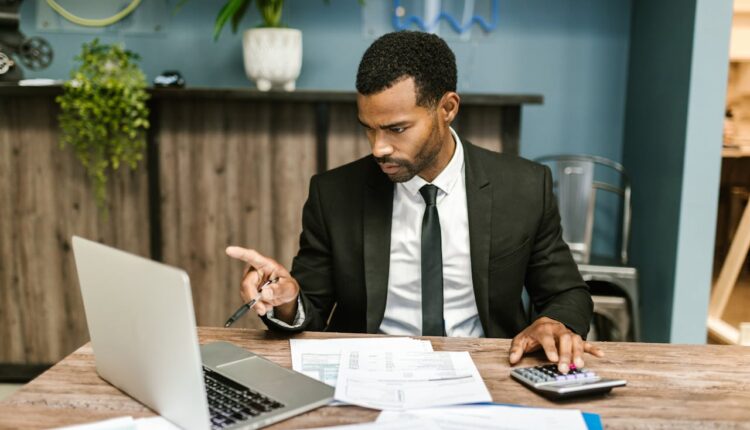 A morte do Excel e a ascensão da IA conversacional na gestão financeira